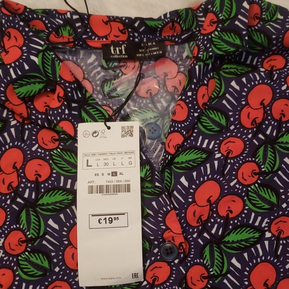 Cherry shirt - Picture 3 of 4